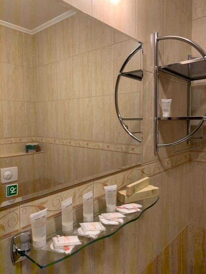 Hotel Tatra Malacky Zewnętrze zdjęcie